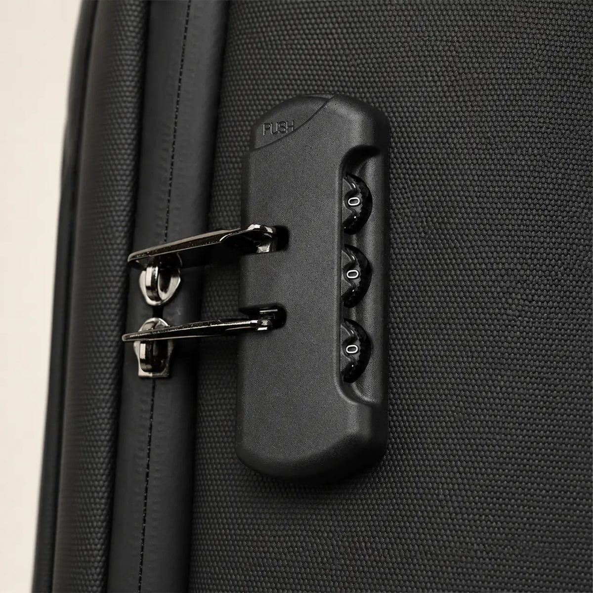 Cadenas à combinaison intégré du sac à dos antivol noir